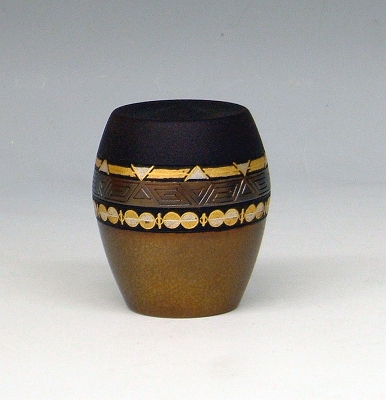 ▽良▽金工作家『井伏圭介』作金銀象嵌花文銅花瓶　現代金工美術作品 象嵌鋳銅華文花瓶 文化遺産オンライン